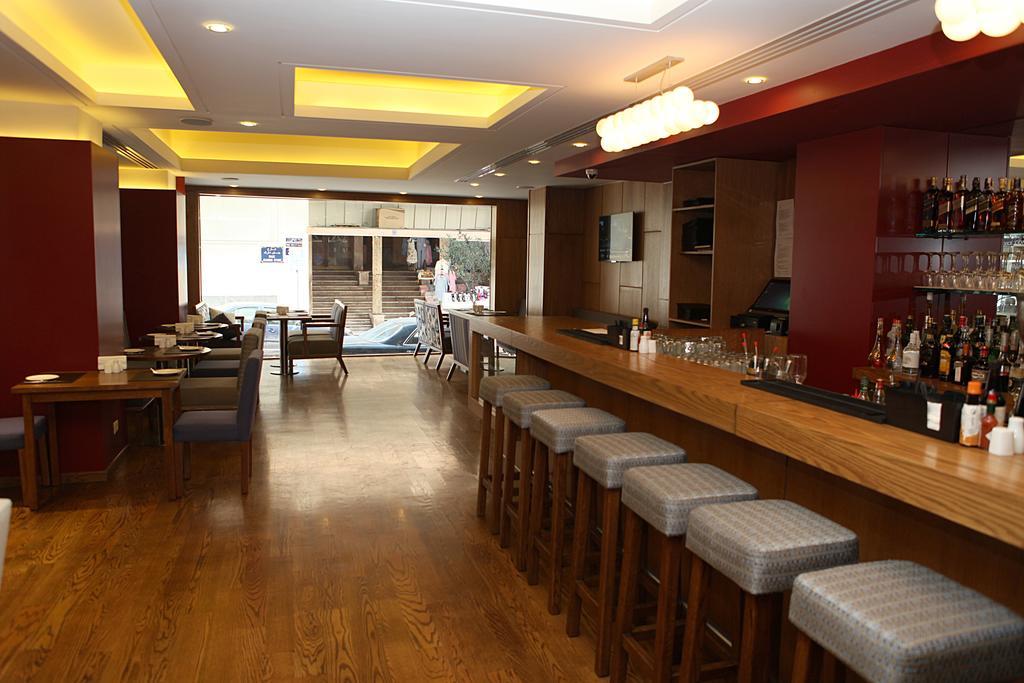 The J Hotel & Spa Beirute Exterior foto